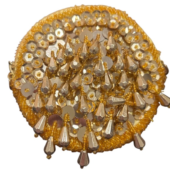 Urban Outfitters Fully Beaded Coin Purse - Picture 2 of 4